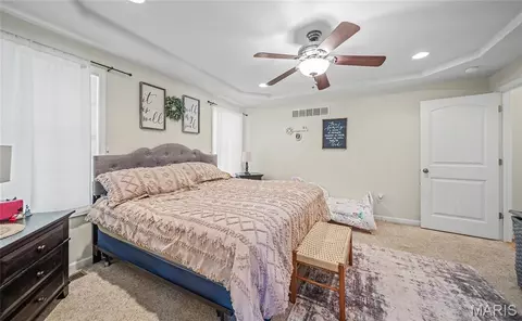 Bedroom - 12355 Weatherby Ct, Rolla, MO 65401 photo 2 of 7