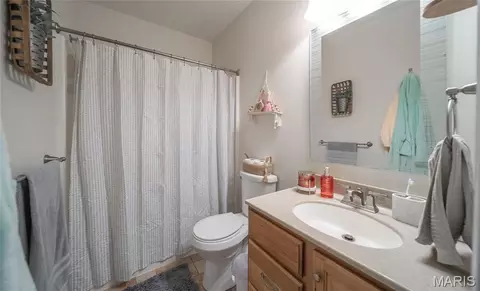 Bath - 12355 Weatherby Ct, Rolla, MO 65401 photo 3 of 3