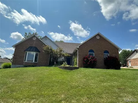 Exterior - 4 Grayson Ridge Dr, Washington, MO 63090 photo 17 of 17