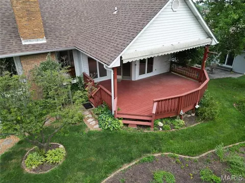 Exterior - 4 Grayson Ridge Dr, Washington, MO 63090 photo 13 of 17