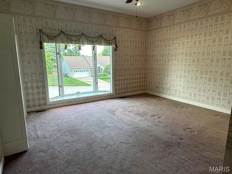 Bedroom - 4 Grayson Ridge Dr, Washington, MO 63090 photo 1 of 5