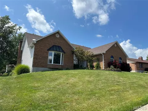Exterior - 4 Grayson Ridge Dr, Washington, MO 63090 photo 16 of 17