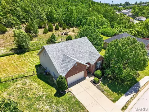 View/Area - 115 Birchtree Cir, Saint Robert, MO 65584 photo 1 of 8