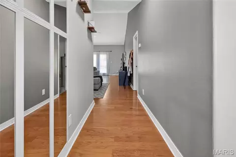 Entry Way - 115 Birchtree Cir, Saint Robert, MO 65584 photo 1 of 5