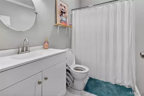 Bath - 115 Birchtree Cir, Saint Robert, MO 65584 photo 1 of 3