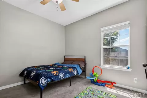 Bedroom - 115 Birchtree Cir, Saint Robert, MO 65584 photo 1 of 7