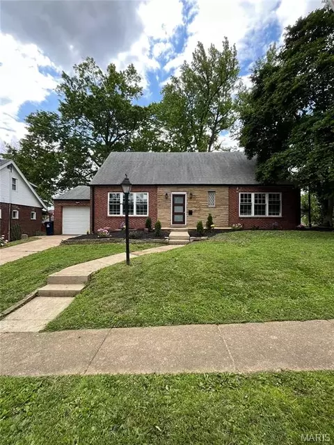 7356 Dorset Ave, Saint Louis, MO 63130