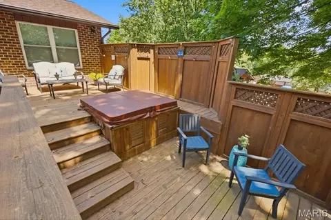 Exterior - 112 Willow Dr, Eureka, MO 63025 photo 12 of 12
