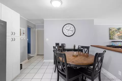 Dining - 112 Willow Dr, Eureka, MO 63025 photo 3 of 3