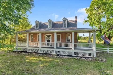 7637 Highway 100, Washington, MO 63090