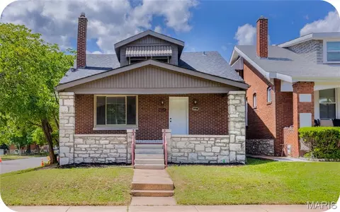 4327 Grace Ave, Saint Louis, MO 63116