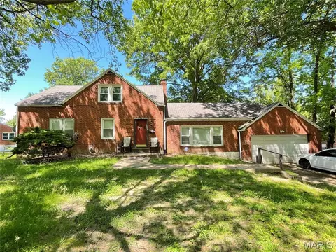 3523 Elmhurst Dr, Saint Louis, MO 63121