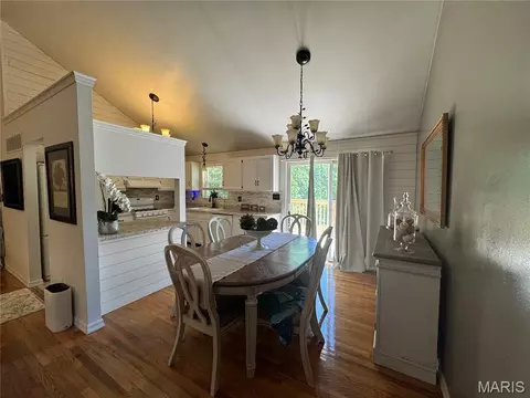 Dining - 1018 Sara Jane Ln, Saint Clair, MO 63077 photo 1 of 2