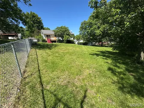 Exterior - 1018 Sara Jane Ln, Saint Clair, MO 63077 photo 7 of 8