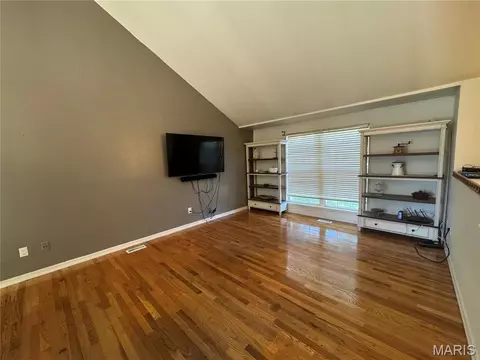 Living - 1018 Sara Jane Ln, Saint Clair, MO 63077 photo 1 of 1