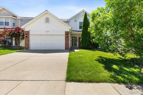 4380 Northpoint Cir, Saint Louis, MO 63129