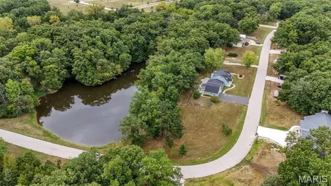 10 Briarwood Ct, Warrenton, MO 63383