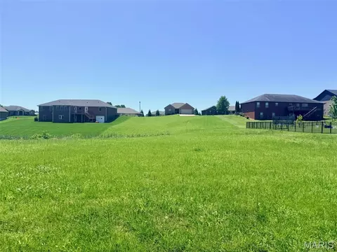 631 Canyon Trl, Jackson, MO 63755 photo 2
