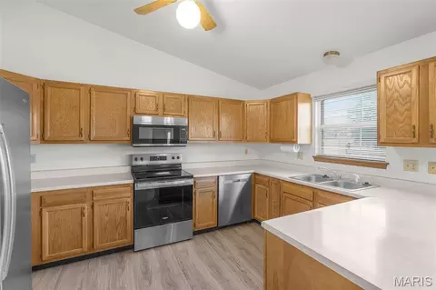 Kitchen - 1681 Ridge Rd, Jackson, MO 63755 photo 2 of 2