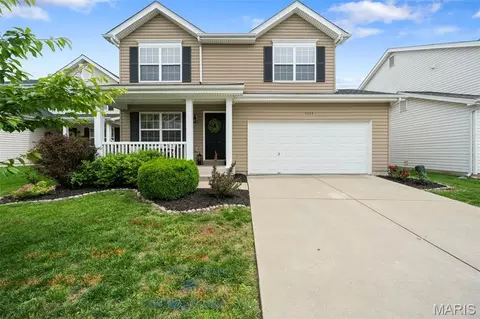 1113 Centre Lake Dr, Saint Peters, MO 63376
