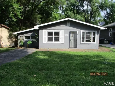 191 Bascom Dr, Saint Louis, MO 63135
