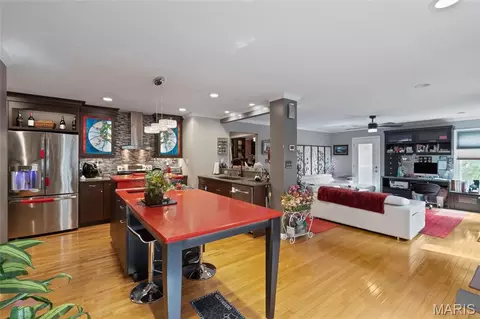 Kitchen - 608 Highview Circle Dr, Ballwin, MO 63021 photo 2 of 4