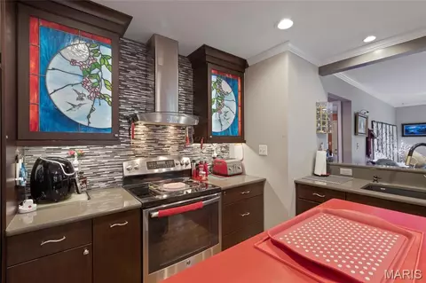 Kitchen - 608 Highview Circle Dr, Ballwin, MO 63021 photo 4 of 4