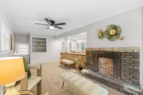 Living - 931 Thatcher Ave, Ferguson, MO 63135 photo 6 of 6