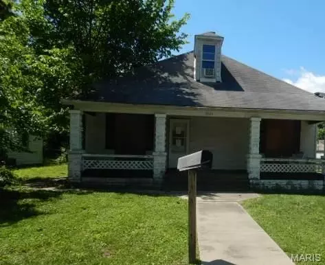 6024 W B St, Belleville, IL 62223