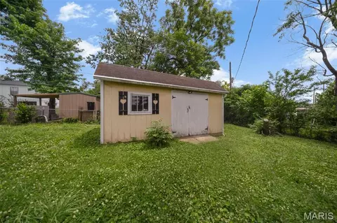 Exterior - 7 Southview Dr, Rolla, MO 65401 photo 2 of 9