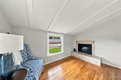 Living - 7 Southview Dr, Rolla, MO 65401 photo 5 of 5