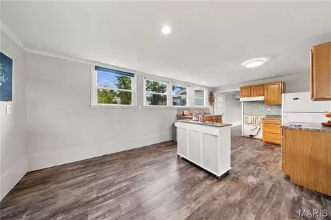 Kitchen - 7 Southview Dr, Rolla, MO 65401 photo 1 of 4