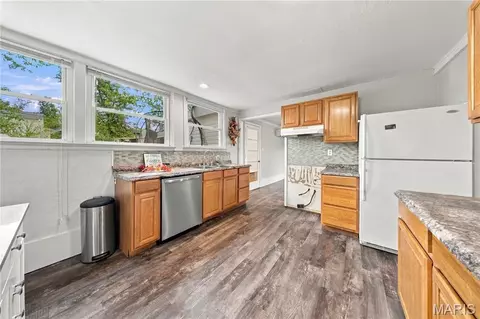 Kitchen - 7 Southview Dr, Rolla, MO 65401 photo 2 of 4