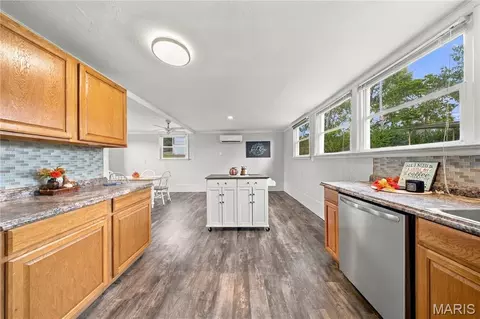 Kitchen - 7 Southview Dr, Rolla, MO 65401 photo 4 of 4