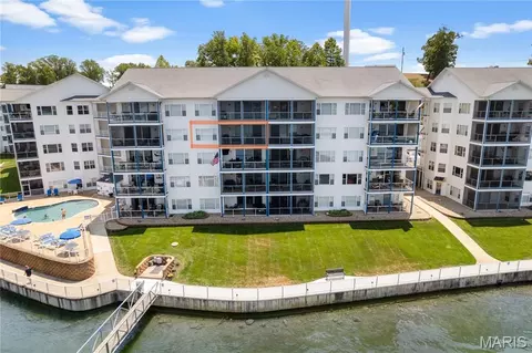 18031 Blue Anchor Dr #343, Gravois Mills, MO 65037