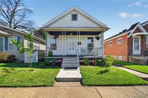 5305 Blow St, Saint Louis, MO 63109