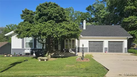 4 S Martin St, Salem, MO 65560