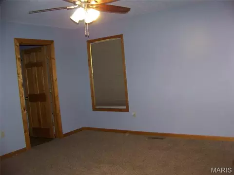 Bedroom - 16355 Walnut Rd, Plato, MO 65552 photo 1 of 4