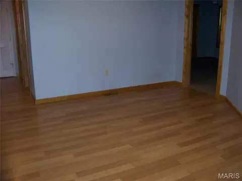 Living - 16355 Walnut Rd, Plato, MO 65552 photo 5 of 5