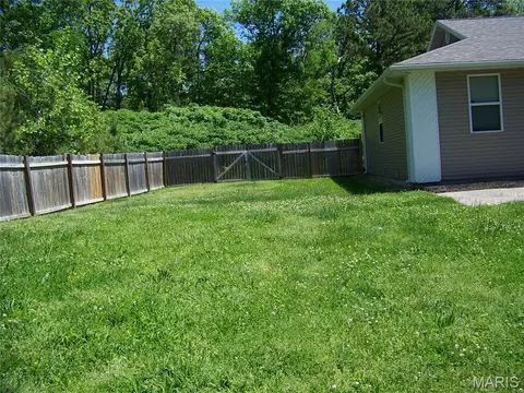 Exterior - 16355 Walnut Rd, Plato, MO 65552 photo 10 of 14