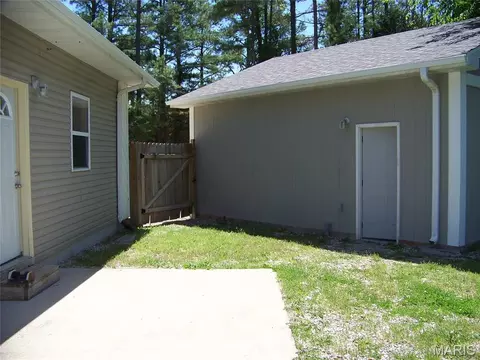Exterior - 16355 Walnut Rd, Plato, MO 65552 photo 5 of 14