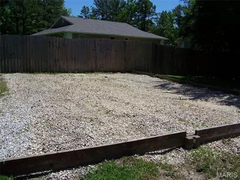 Exterior - 16355 Walnut Rd, Plato, MO 65552 photo 7 of 14