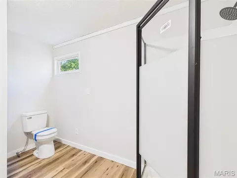 Bath - 21700 Highway Y, Saint Robert, MO 65584 photo 3 of 6