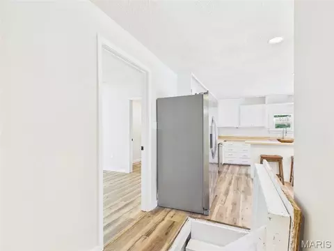 Entry Way - 21700 Highway Y, Saint Robert, MO 65584 photo 5 of 10