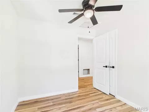 Bedroom - 21700 Highway Y, Saint Robert, MO 65584 photo 9 of 11