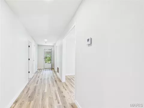 Entry Way - 21700 Highway Y, Saint Robert, MO 65584 photo 4 of 10