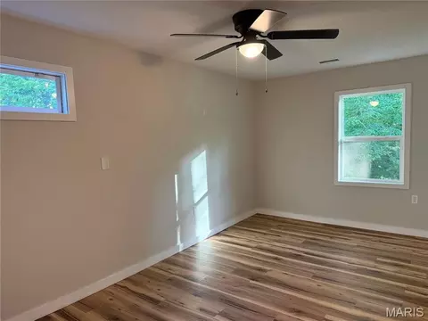 Bedroom - 21700 Highway Y, Saint Robert, MO 65584 photo 1 of 5