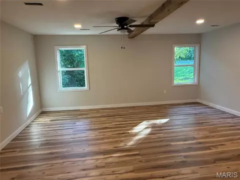 Living - 21700 Highway Y, Saint Robert, MO 65584 photo 1 of 3