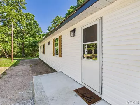 Exterior - 21700 Highway Y, Saint Robert, MO 65584 photo 7 of 16