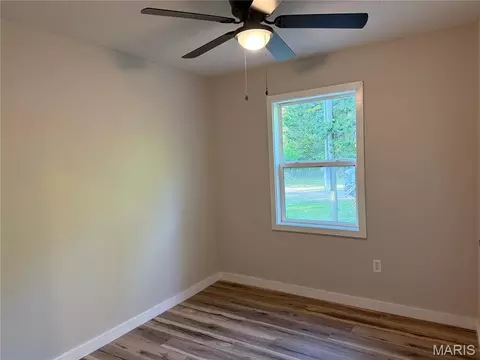 Bedroom - 21700 Highway Y, Saint Robert, MO 65584 photo 3 of 5